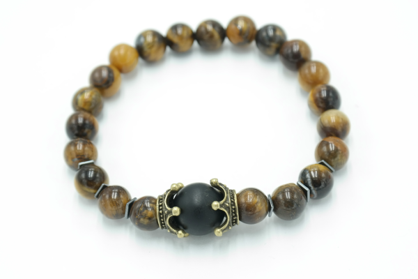 Tiger eye pearl bracelet with gold-colored lion head